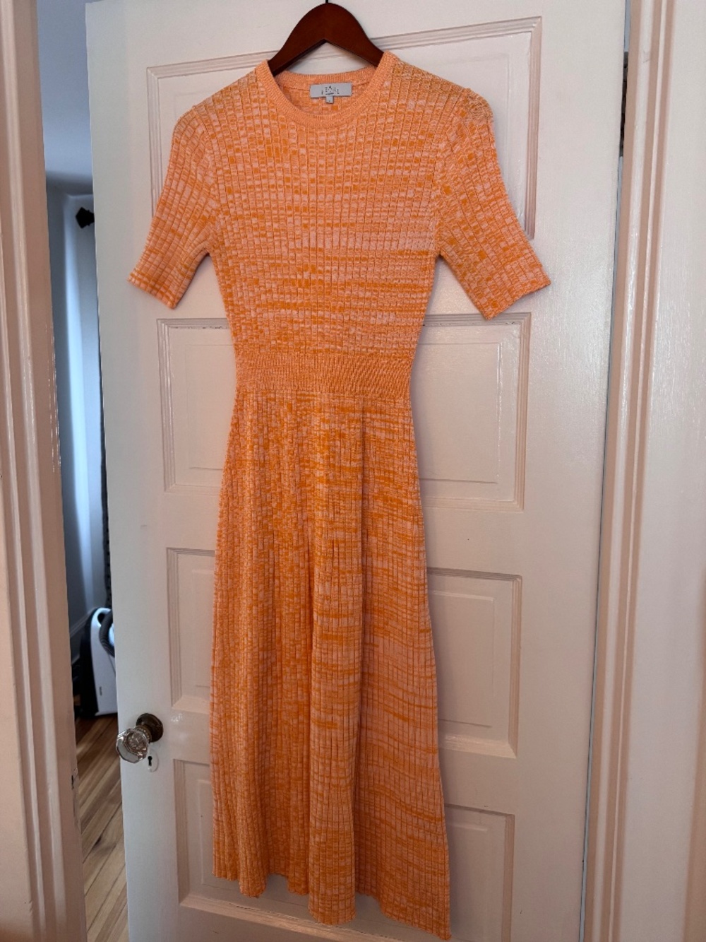 Pearl Orange Knit Short-Sleeve Midi Dress
